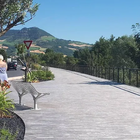 Les Bambous - Rez De Jardin Millau Centre - Parking Privatif, Wifi Apartment Exterior photo